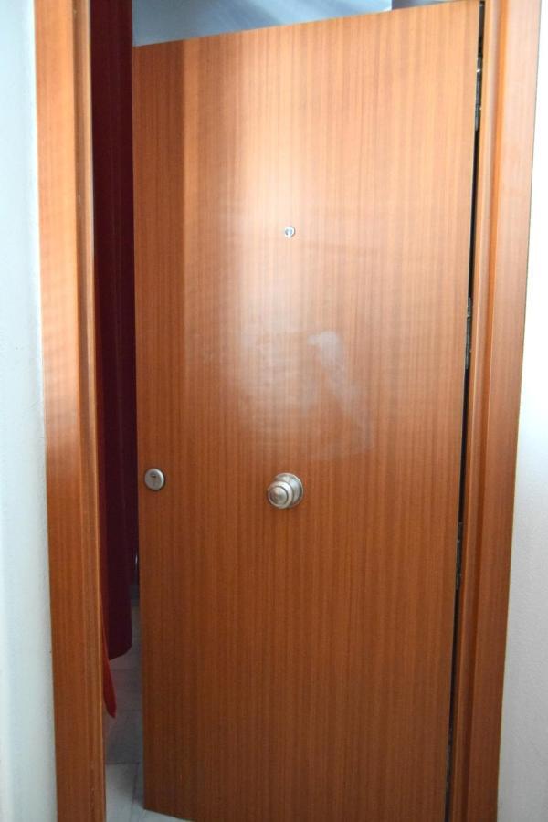 Апартаменты Apartamento Feria 2 Севилья Экстерьер фото
